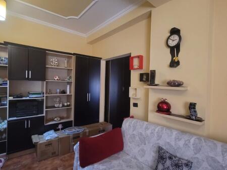 Affittasi Appartamento 2+1+1 Balcone