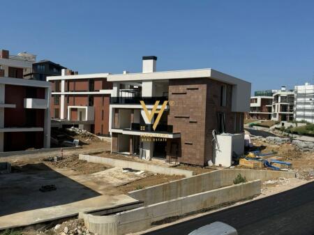 SHITET APARTAMENT 2+1+2 NE MJULL BATHORE 295.000 EURO