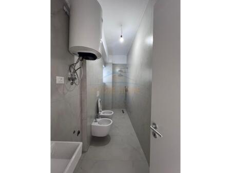 VENDESI 1+1 RESIDENZA OXA TIRANA IN VENDITA