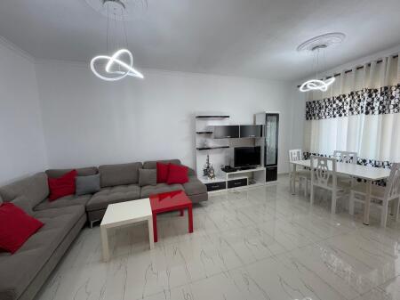 🏠Nella zona di Sauk, vicino al Club Cinco Cavalli, si affitta il terzo piano di una villa 2+1, arredato 60.000 Leke