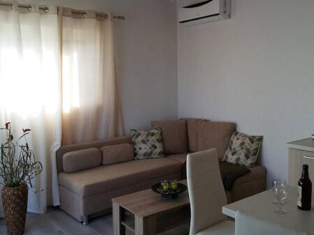 Apartament Me Qera 1+1 ne Astir (ID B2101277) Tirane