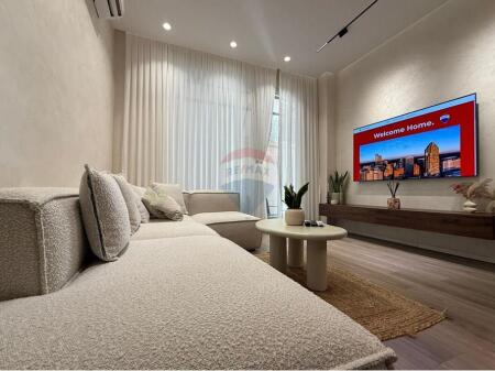 Liqeni i Thate, Kompleksi Veneto, Shesim Apartament 2+1.