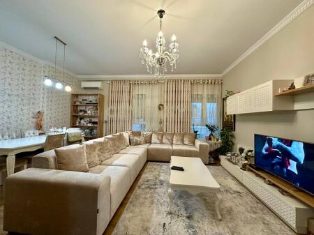 Super apartament 3+1+2 per shitje te Kopshti Zoologjik