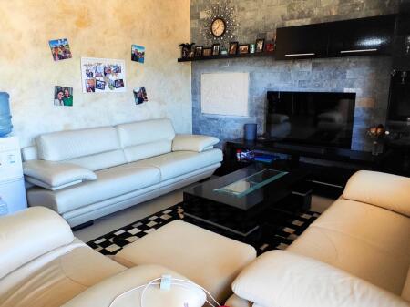 Tek Liqeni I Thate Shitet Apartament 2+1+2 I Mobiluar Me Cmim Super Okazion 1690€/m²!