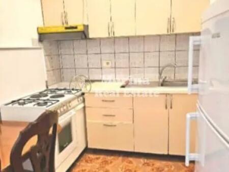 Appartamento 2+1, Via Jordan Misja, 450 Euro