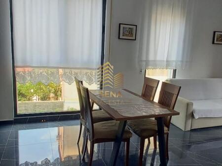 Affitto, Appartamento 2+1+2WC, Complesso ASL 2, 600 Euro/Mese