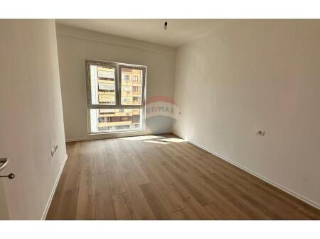 Apartament 1+1 me Post Parkimi - Zogu i Zi