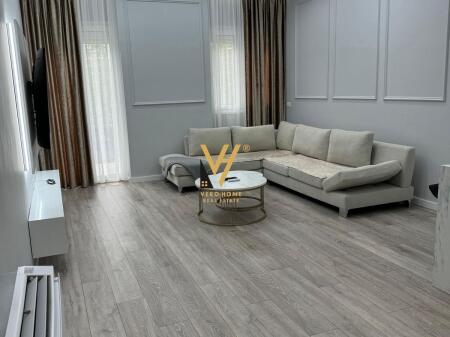 VENDESI APPARTAMENTO 2+1 A SKELA, VLORE 230.000 EURO