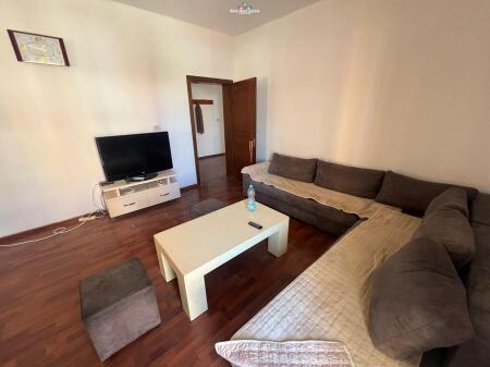 Villa in affitto 2+1 Vicino a Via 5 Maji (ID BV22500) Tirana​