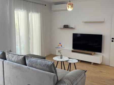 FOR RENT APARTMENT 2+1+BALCONY "BULEVARDI ZOGU I PARE" 850 EURO