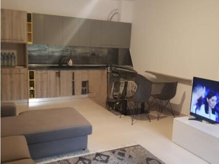 APARTMENT 1+1 FOR SALE "KOMPLEKSI FARI", DRY LAKE!