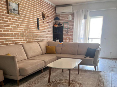 FOR RENT APARTMENT 2+1+BALCONY "COMMUNE OF PARIS" 650 EURO.