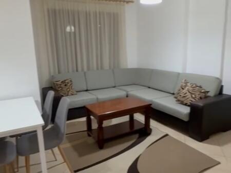 Appartamento 2+1 in affitto ad Astir