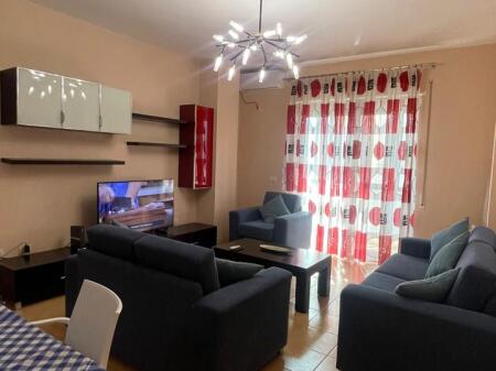 Appartamento 2+1 in affitto in Via Elbasani a Tirana