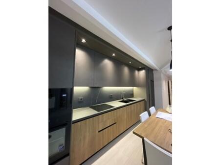 Tirane, affittasi appartamento 3+1+Balcone Piano 3, 148 m² 900 € (fresku) 530581008-33