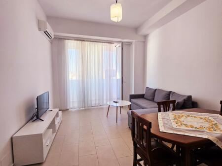 Appartamento 1+1 a Kontakti 21 Dhjetori