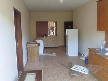 Fresk Affittasi Appartamento 1+1