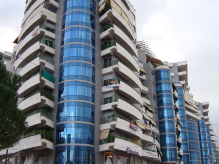 !!EXCLUSIVE!! SHOP 35M2 FOR SALE ON "RRUGA E DIBRES" 320000 EURO (NEGOTIABLE PRICE)
