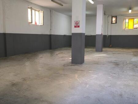 AMBIENTE COMMERCIALE 250 m² IN AFFITTO Via Siri Kodra, Tirana