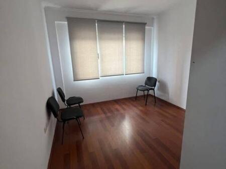 Locale per attività commerciale 3+1 – Centro Concord