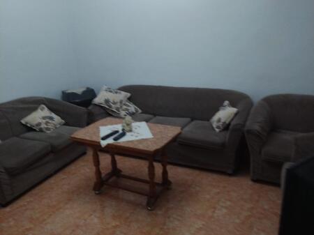 Jepet me qera apart 2+1 te stacioni i trenit