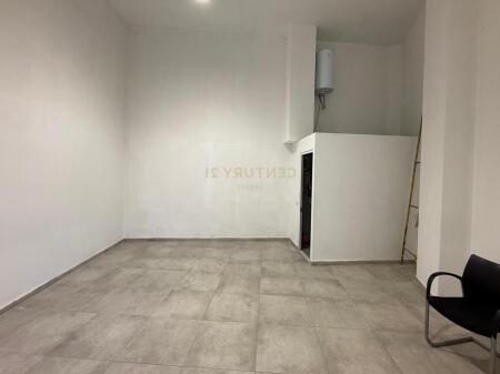 Shop for rent, Barrikadave street