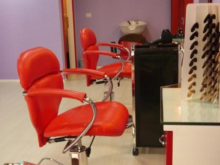 Affittasi locale parrucchiere 32 m2 presso Cabejt Misto Mame