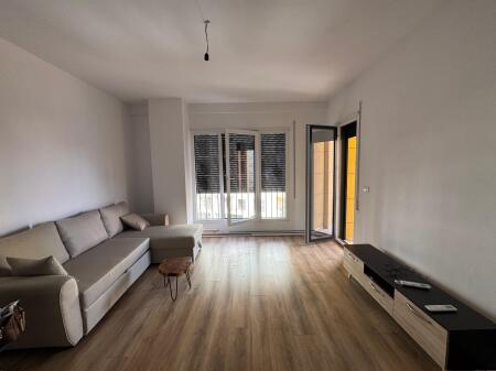 📣 Appartamento 1+1 in affitto 📍Vicino alla Scuola Rossa 💶 700 Euro ✨