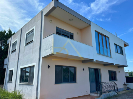 Villa + Terreno in vendita – Durrës, Shënavlash