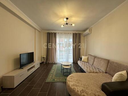 FOR RENT, APARTMENT 2+1+2, near the Çabej Palaces