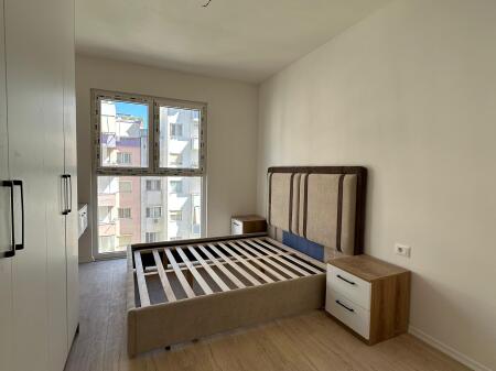 AFFITTASI 1+1 VICINO AL COMPLESSO MOLLA, NUOVO BOULEVARD MIGJENI ASTIR