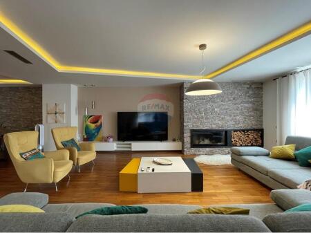 Villa in Affitto a TeG