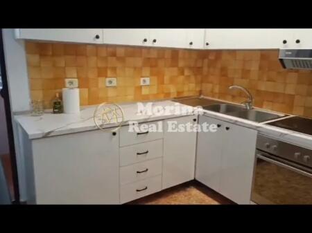 Qera, Apartament, 2+1, Komisariati Nr 4, 500 euro/muaj