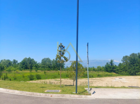 Terreno/Vigna in vendita – Rinas, Tirana