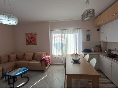 Apartament 1+1 me qera ne Fresk !