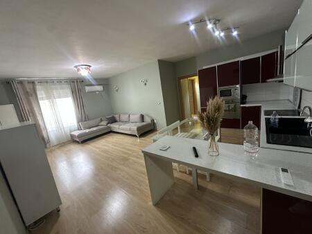 Apartament 2+2+bllk me qera Astir (welli)