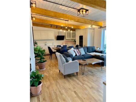 SUPER APARTAMENT 2+1+ PARKIM PER QIRA TEK LIQENI