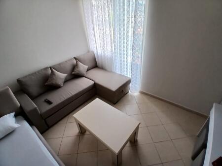 Jepet Me Qera Apartament 2+1+1 Ballkon