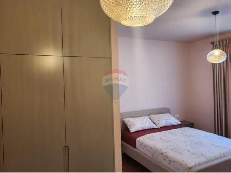 apartament me qira tek Rr e kosovareve