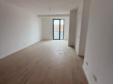 OFFICE SPACE FOR RENT AT MINE PEZA STREET