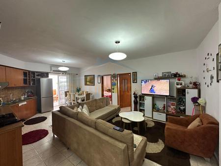 Shitet, Apartament 2+1, Don Bosko.