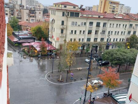 Apartment 3+1 for sale Boulevard Deshmoret e Kombit 