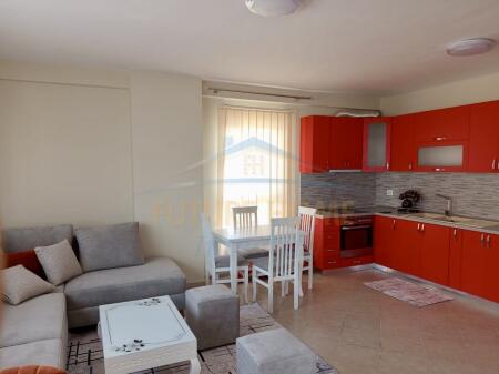 Qera, Apartament 2+1+2, Unaza e Re, Tiranë.