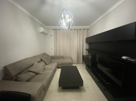 1+1, arredato presso l'hotel radison, lago secco, 600 euro