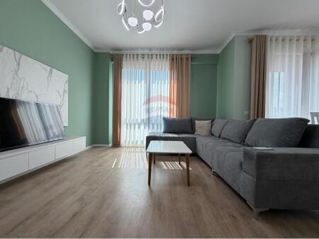 Apartment 2+1 + 2 bathrooms for rent at Myslym Shyri
