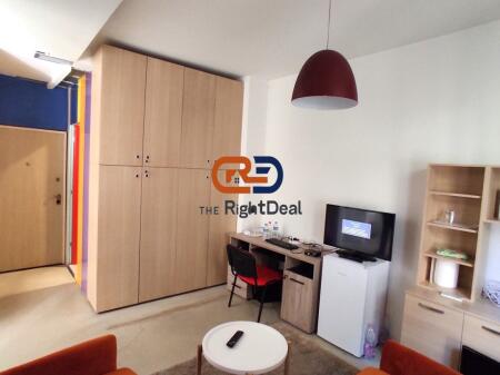 In Bllok, near Roma Cafe, 1+1 apartment for rent for office!!
