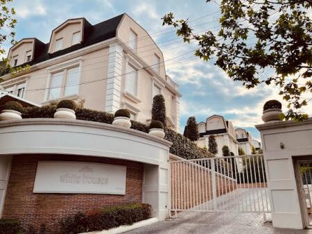 INDIVIDUAL VILLA FOR RENT AT ''WHITE HOUSES'', TEG