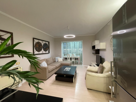 Jepet me qira apartament 2+1 tek Myslym Shyri