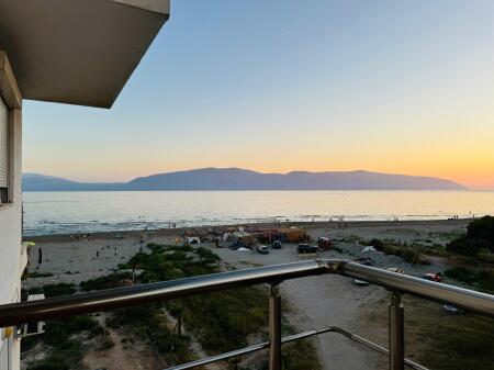 Plazhi i Vjeter, Vlore- Vendesi in vendita appartamento 1+1+Balcone (CON VISTA SUL MARE)