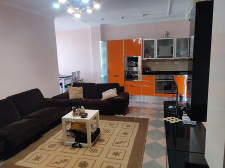 APARTAMENT ME QERA 2+1 BLLOK 800 EURO